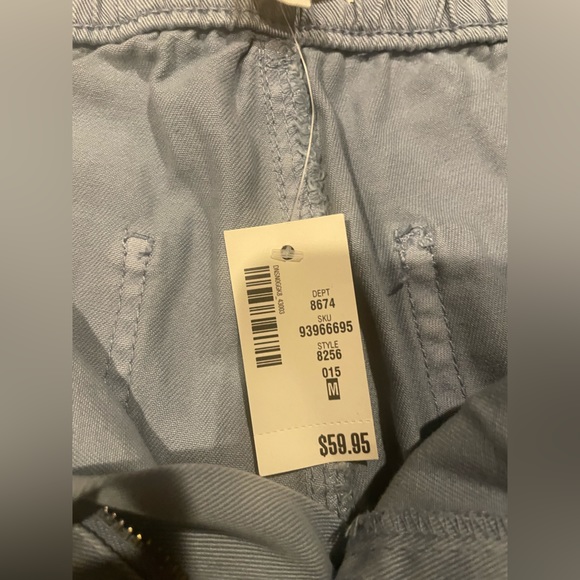 NWT High-Rise Relaxed Pleated Pants - Picture 4 of 4